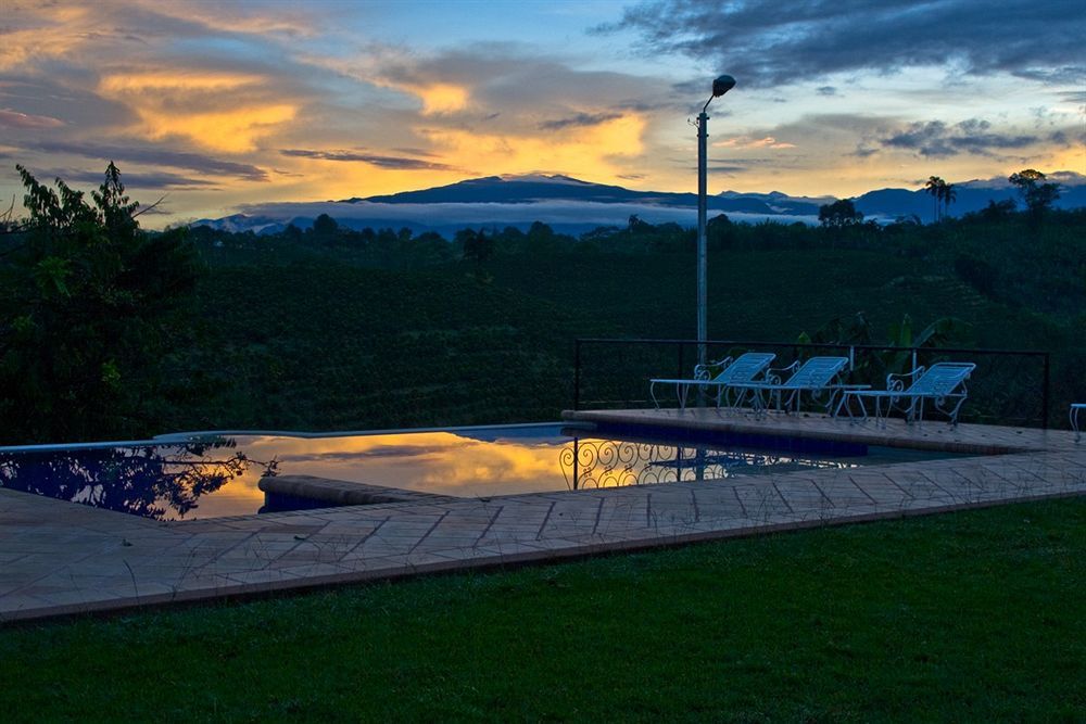 Finca Hotel Los Girasoles Montenegro Exterior foto